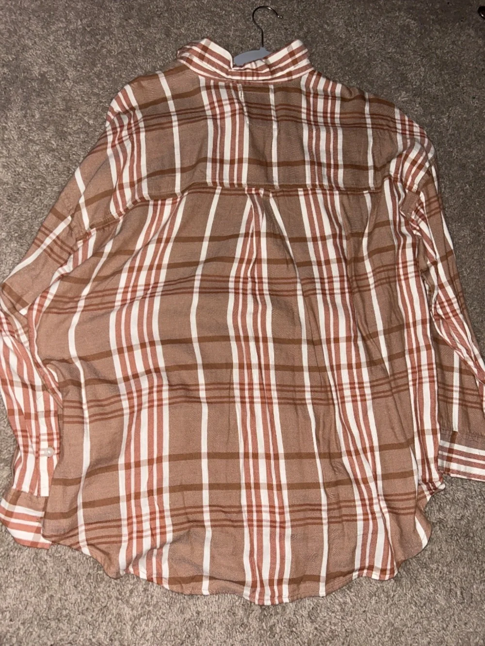Button down shirt - Picture 3 of 3